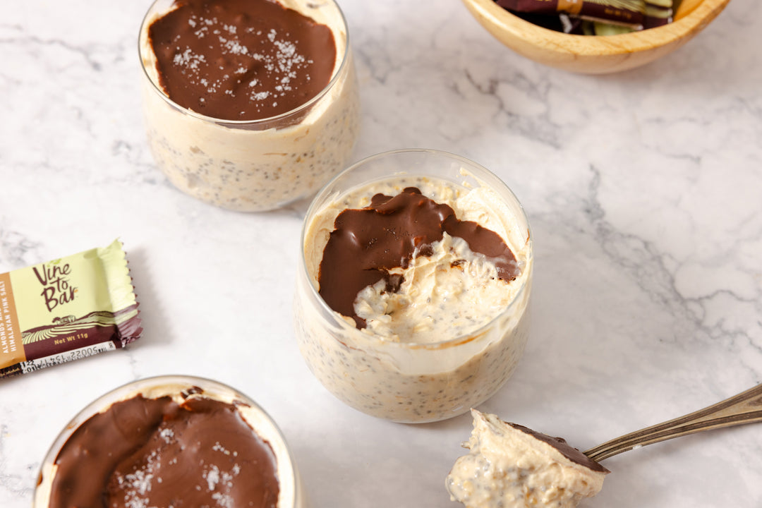 Peanut Butter Cup Protein Overnight Oats | Vine to Bar